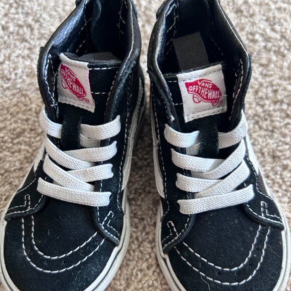 Vans Sk8-Hi Black Skate Side Zip Sneaker - Toddler 5.5 - Picture 5 of 8